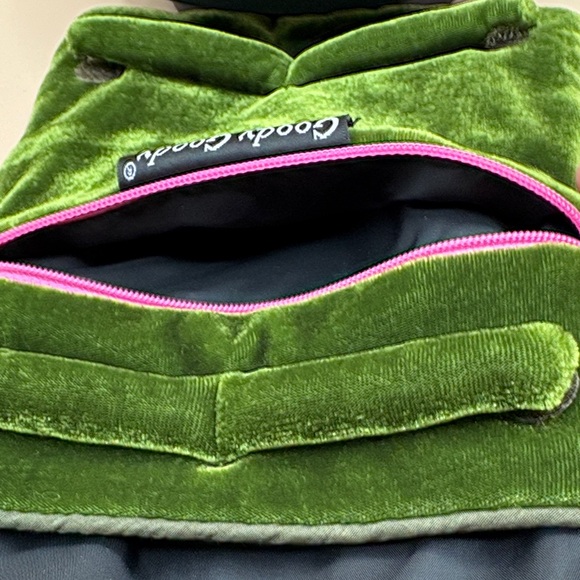 Goody Goody Floral Embroidered Jewelry Travel Bag - Picture 6 of 8